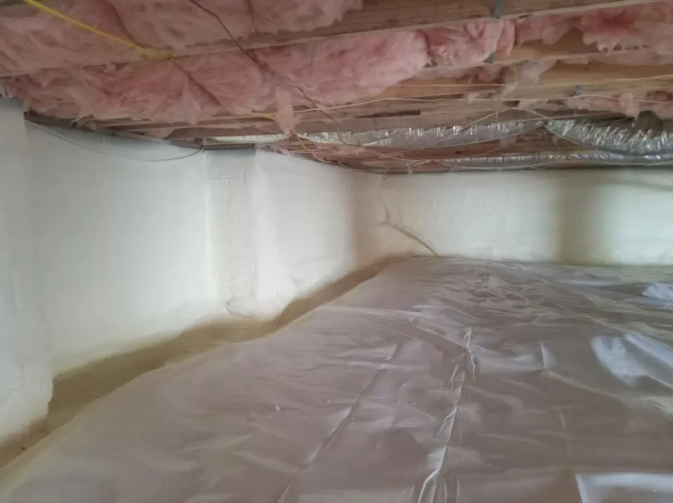 Crawl space encapsulation with closed-cell spray foam for Roof Maintenance in Elmwood Park